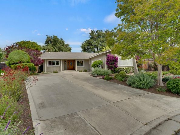 18967 Palo Oaks Court, Saratoga CA 95070