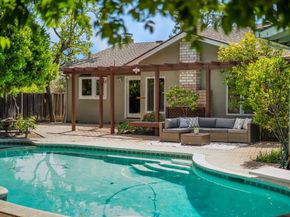 18967 Palo Oaks Court, Saratoga CA 95070