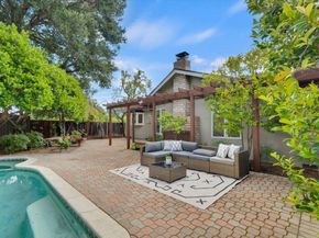 18967 Palo Oaks Court, Saratoga CA 95070