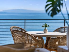 108 Grove Lane, Capitola CA 95010