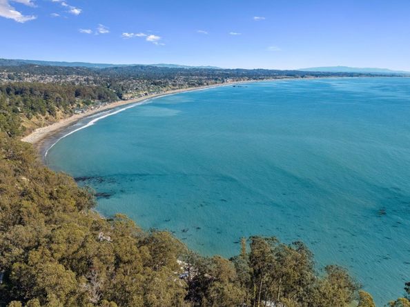 108 Grove Lane, Capitola CA 95010