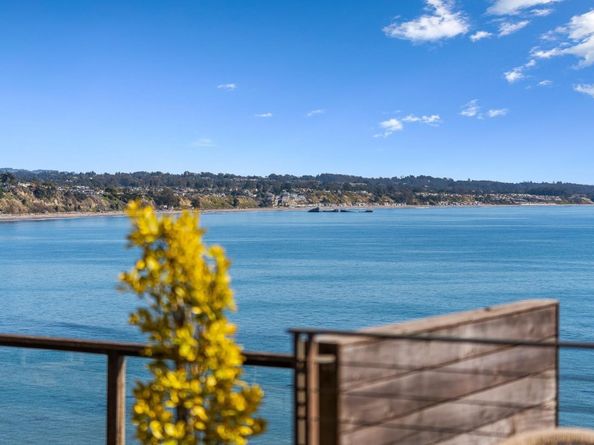 108 Grove Lane, Capitola CA 95010