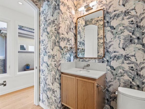 108 Grove Lane, Capitola CA 95010