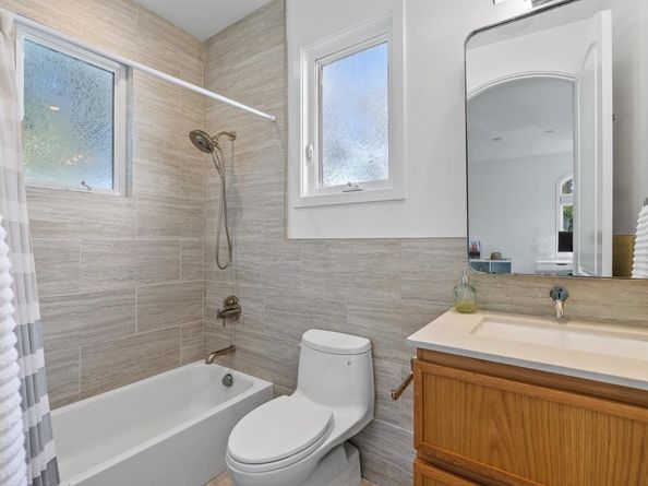 108 Grove Lane, Capitola CA 95010