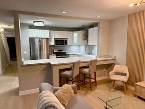 421 Sierra Vista Avenue 7, Mountain View CA 94043