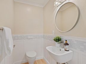 5087 Harwood Road, San Jose CA 95124