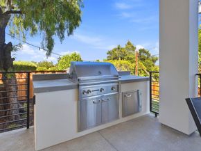 685 Upland Road, Redwood City CA 94062