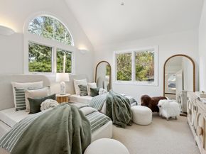 250 Selby Lane, Atherton CA 94027