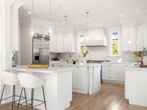 1425 Benito Avenue, Burlingame CA 94010