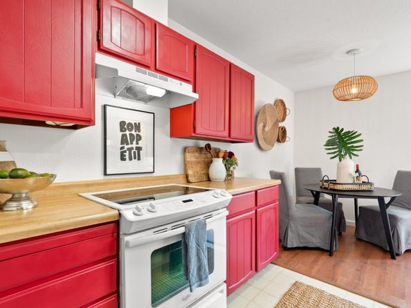 153 Peach Terrace, Santa Cruz CA 95060