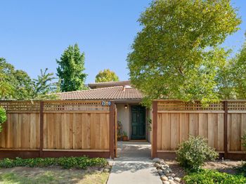 153 Peach Terrace