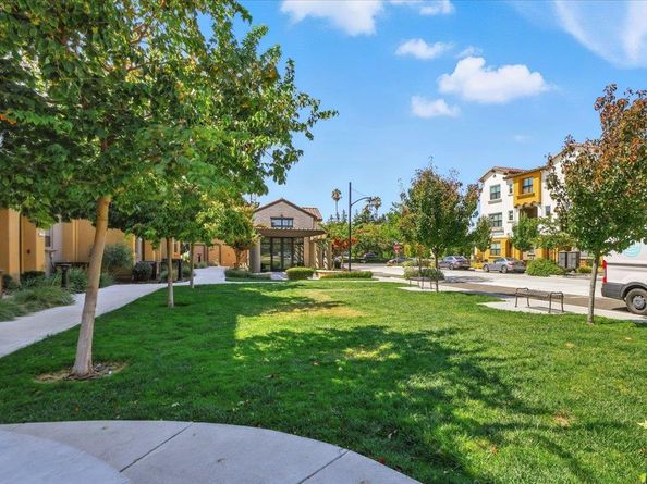 815 Santa Cecilia Terrace, Sunnyvale CA 94085