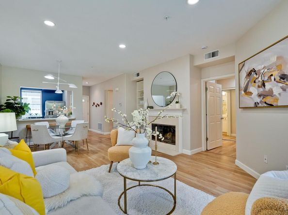 903 Sunrose Terrace 103, Sunnyvale CA 94086