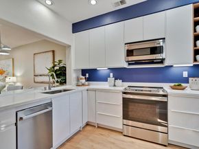 903 Sunrose Terrace 103, Sunnyvale CA 94086