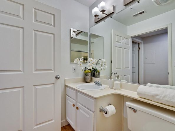 903 Sunrose Terrace 103, Sunnyvale CA 94086