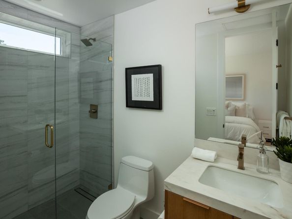 1686 Parkhills Avenue, Los Altos CA 94024