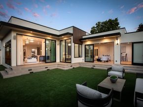 1686 Parkhills Avenue, Los Altos CA 94024