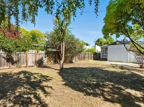 1100 Grove Avenue, Burlingame CA 94010