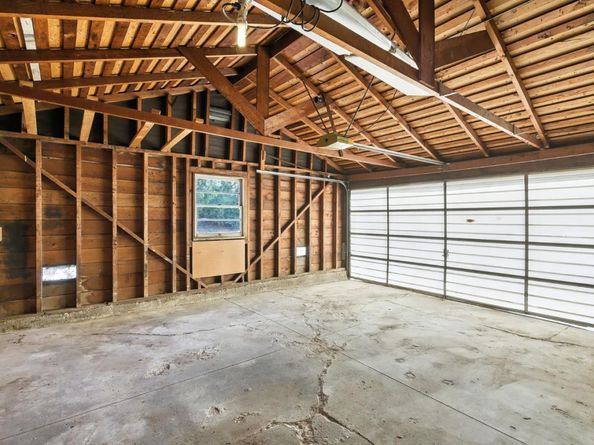 1100 Grove Avenue, Burlingame CA 94010