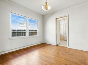 1100 Grove Avenue, Burlingame CA 94010