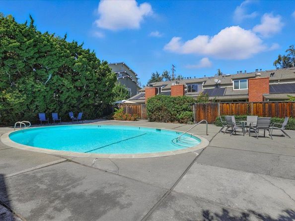 2211 Rock Street, Mountain View CA 94043