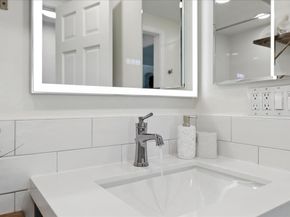 2211 Rock Street, Mountain View CA 94043