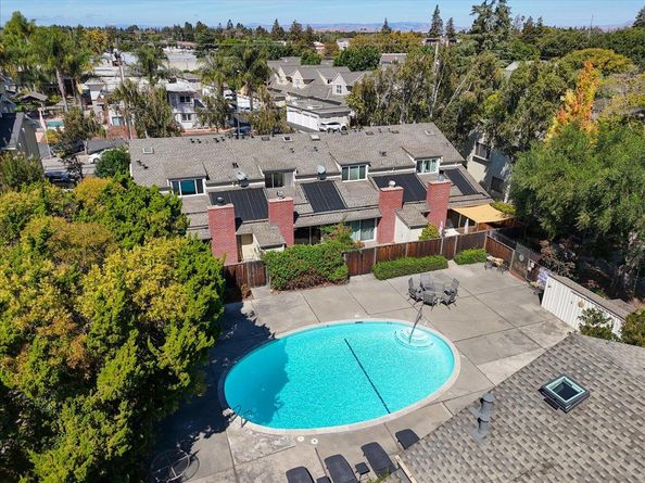 2211 Rock Street, Mountain View CA 94043