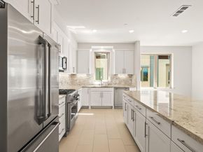 718 Eppleton Lane 303, Foster City CA 94404