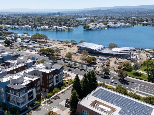 718 Eppleton Lane 303, Foster City CA 94404