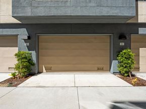 718 Eppleton Lane 303, Foster City CA 94404