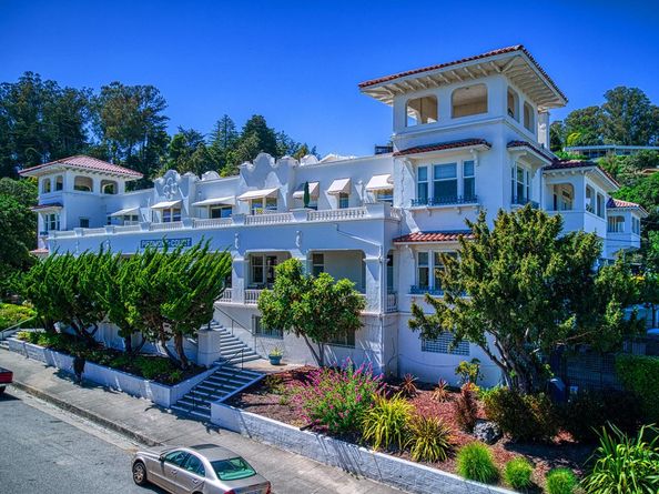 260 High Street 206, Santa Cruz CA 95060