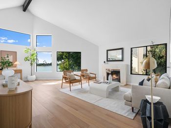 878 Wharfside Road
