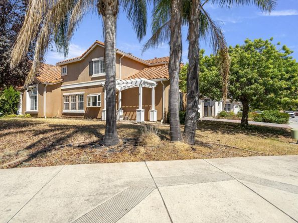 165 Christine Lynn Drive, Morgan Hill CA 95037
