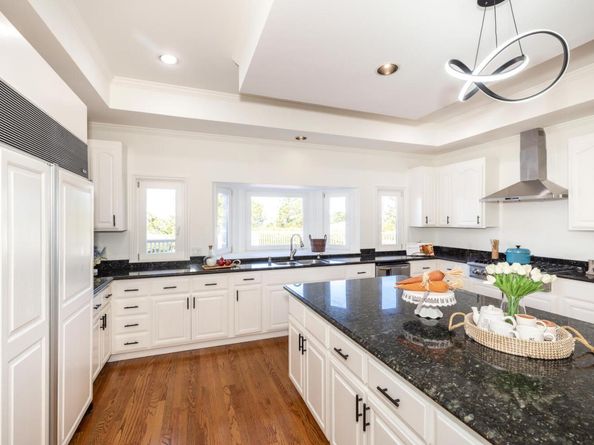 75 Eugenia Way, Hillsborough CA 94010