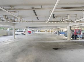 1031 Crestview Drive 206, Mountain View CA 94040