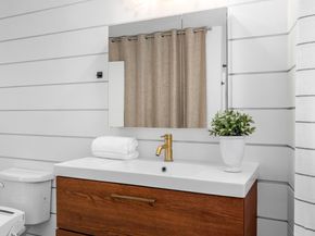 321 Valencia Road, Aptos CA 95003