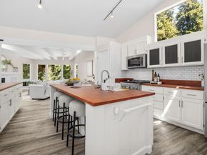 321 Valencia Road, Aptos CA 95003