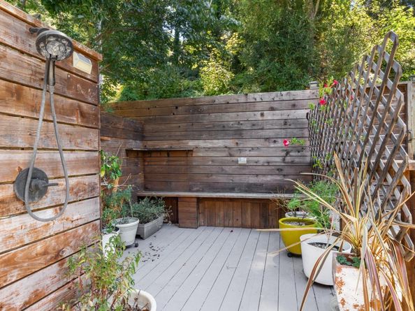 321 Valencia Road, Aptos CA 95003