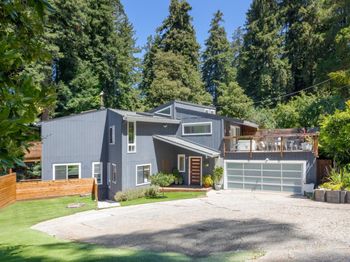 321 Valencia Road