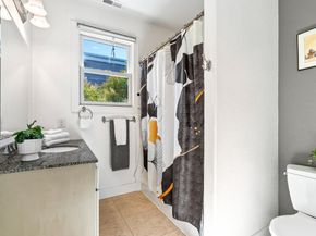 411 Broadway B, Santa Cruz CA 95060
