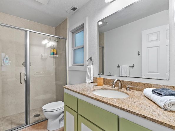 411 Broadway B, Santa Cruz CA 95060