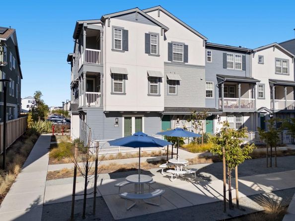 37413 Bowline Road, Newark CA 94560