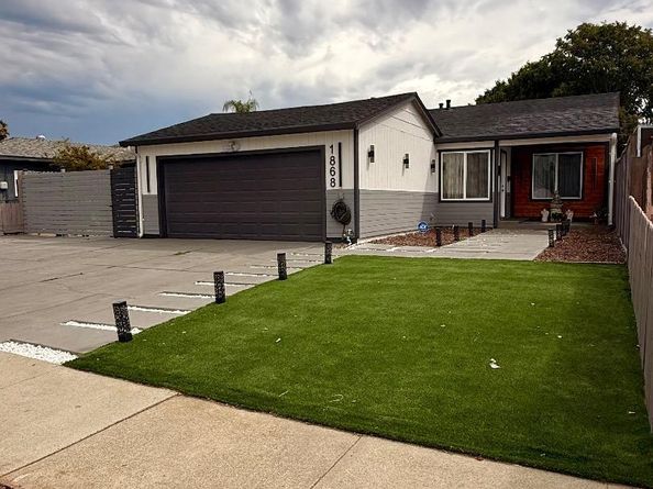 1868 Bagpipe Way, San Jose CA 95121