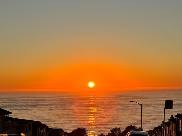 1121 Skyline Drive, Daly City CA 94015