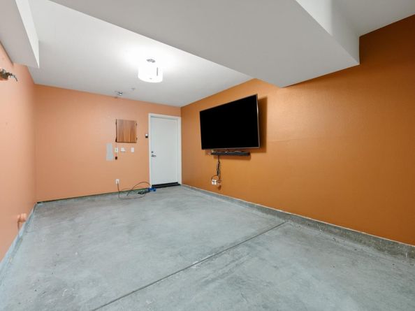 2853 Regatta Drive, Oakland CA 94601
