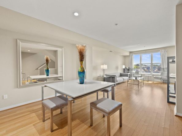 2853 Regatta Drive, Oakland CA 94601