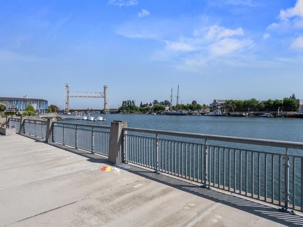 2853 Regatta Drive, Oakland CA 94601