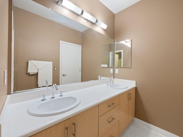 2853 Regatta Drive, Oakland CA 94601