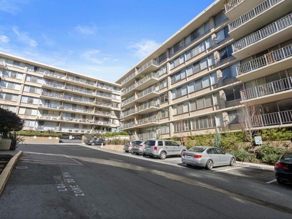 300 Davey Glen Road 3728, Belmont CA 94002