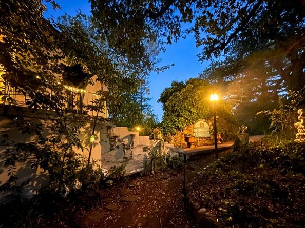 18211 Saratoga Los Gatos Road, Monte Sereno CA 95030